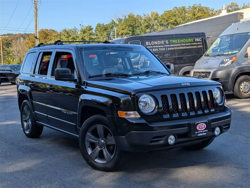 2014 Jeep Patriot High Altitude photo 1
