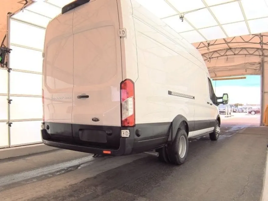 2024 Ford Transit Cargo Van photo 1