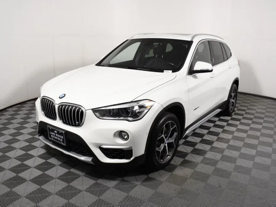 2017 Bmw X1 XDrive28i photo 1