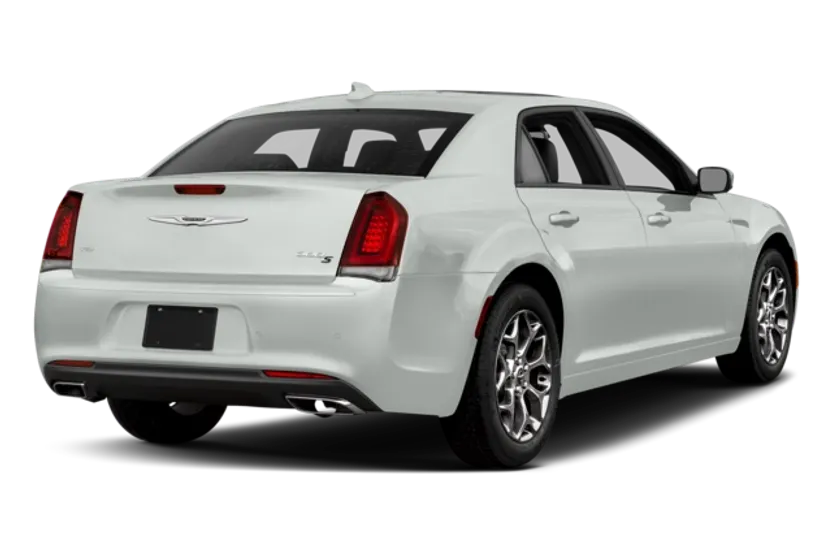 2018 Chrysler 300 S photo 1