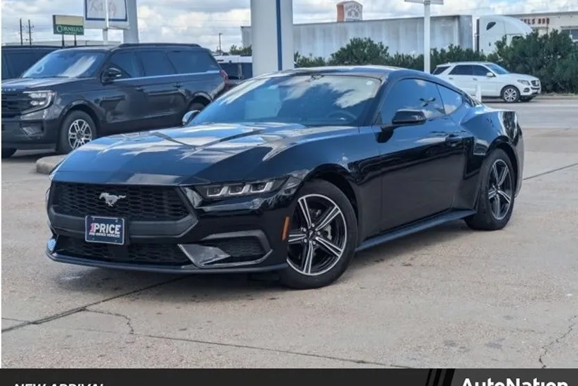 2024 Ford Mustang EcoBoost photo 1