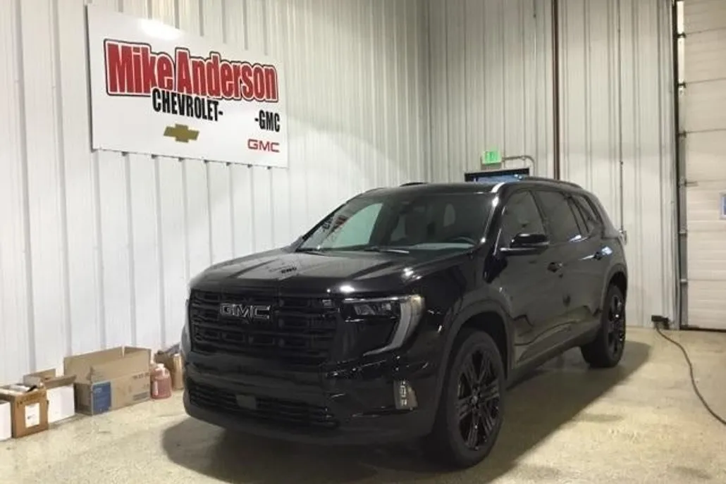 2026 Gmc Acadia Elevation photo 1