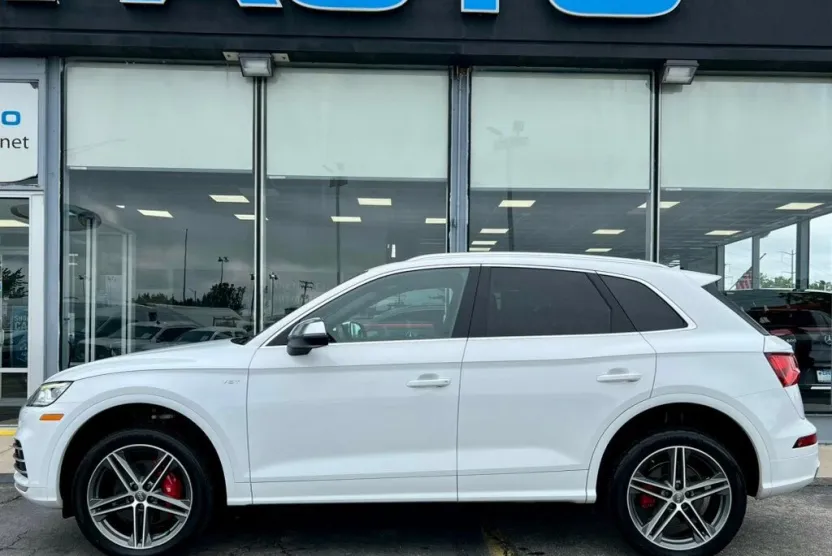 2018 Audi SQ5 Premium Plus photo 1