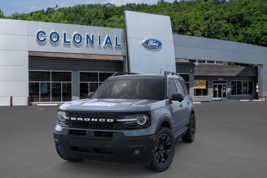 2025 Ford Bronco Sport Outer Banks photo 1