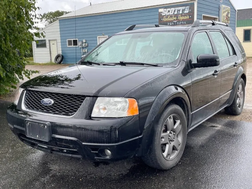 2007 Ford Freestyle Limited photo 1