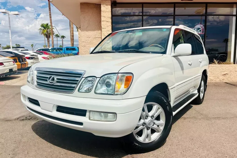 2005 Lexus LX 470 photo 1