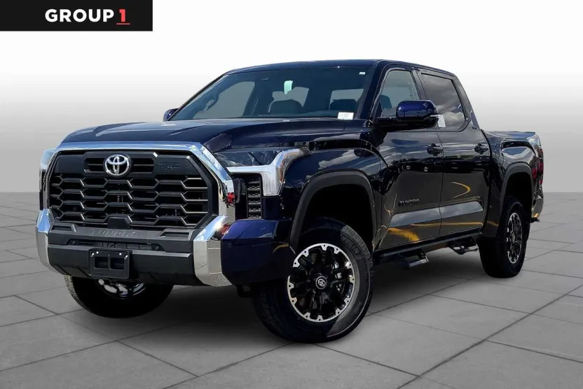 2026 Toyota Tundra SR5 CrewMax photo 1