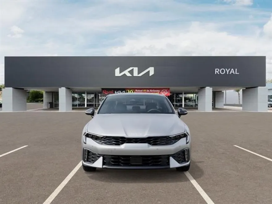 2026 Kia K5 GT-Line photo 1