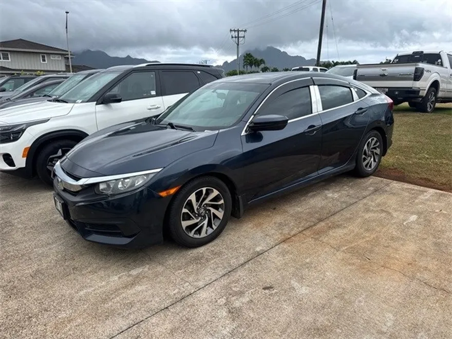 2018 Honda Civic EX photo 1