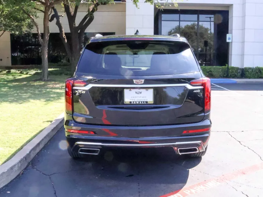 2023 Cadillac XT6 Premium Luxury photo 1