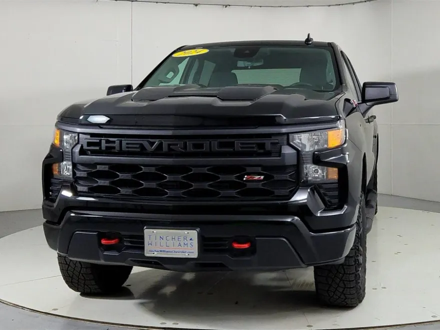 2024 Chevrolet Silverado 1500 Custom Trail Boss photo 1