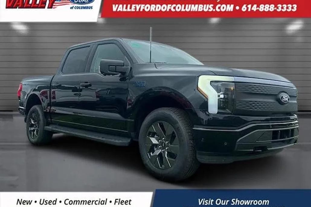 2025 Ford F-150 Lightning photo 1