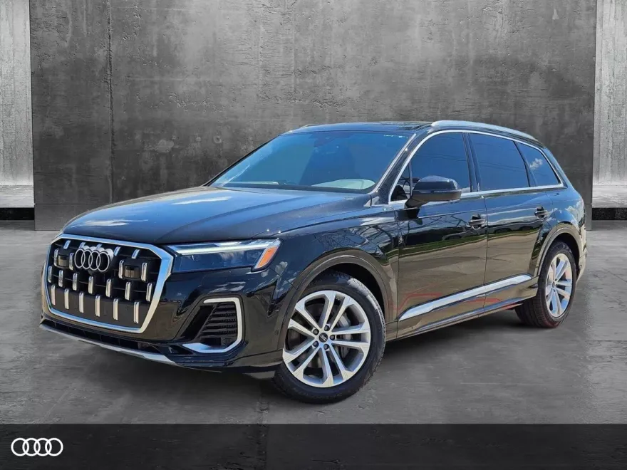 2025 Audi Q7 55 Premium Plus photo 1