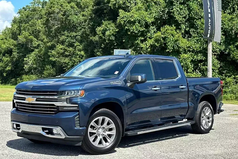 2019 Chevrolet Silverado 1500 High Country photo 1