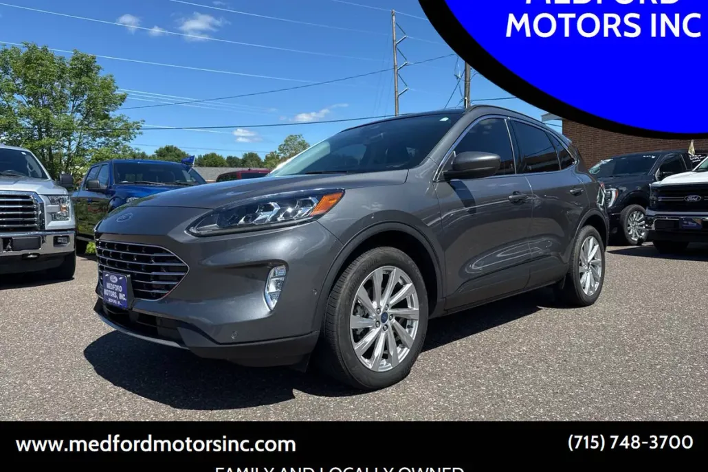 2022 Ford Escape Hybrid Titanium photo 1