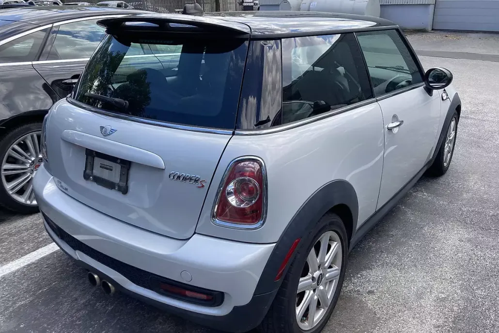 2012 Mini Cooper Base Hardtop photo 1