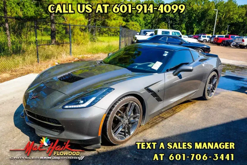 2015 Chevrolet Corvette Stingray 3LT photo 1