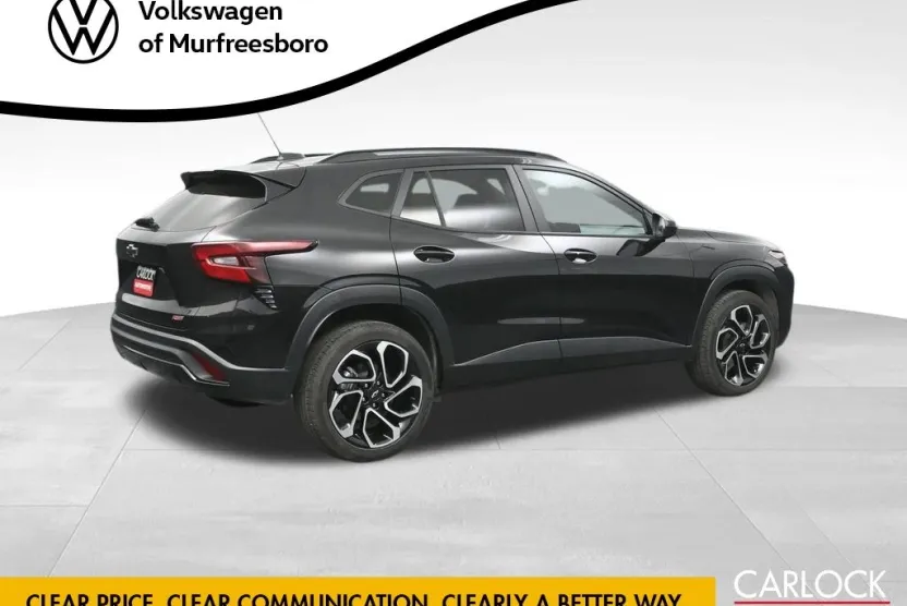 2024 Chevrolet Trax photo 1