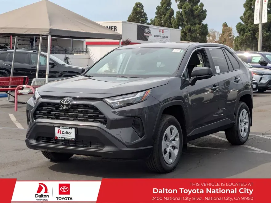 2025 Toyota RAV4 LE photo 1