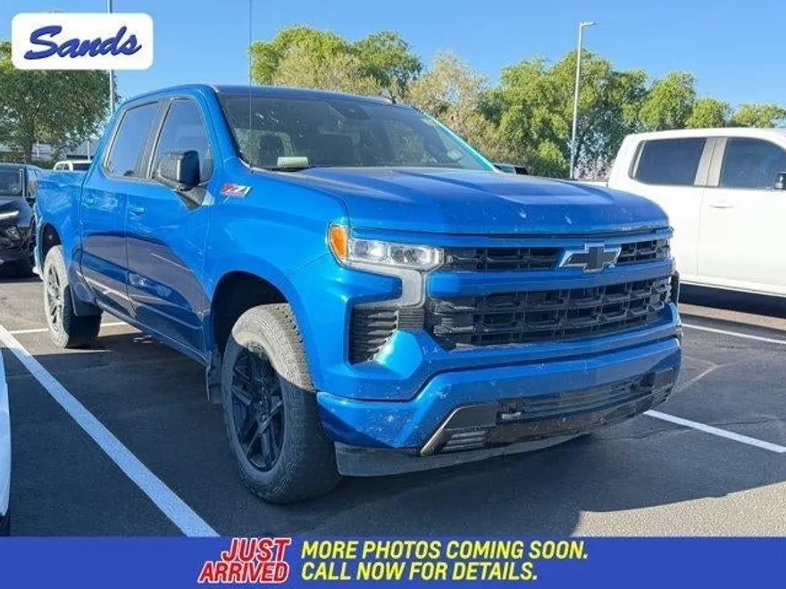 2023 Chevrolet Silverado 1500 RST photo 1