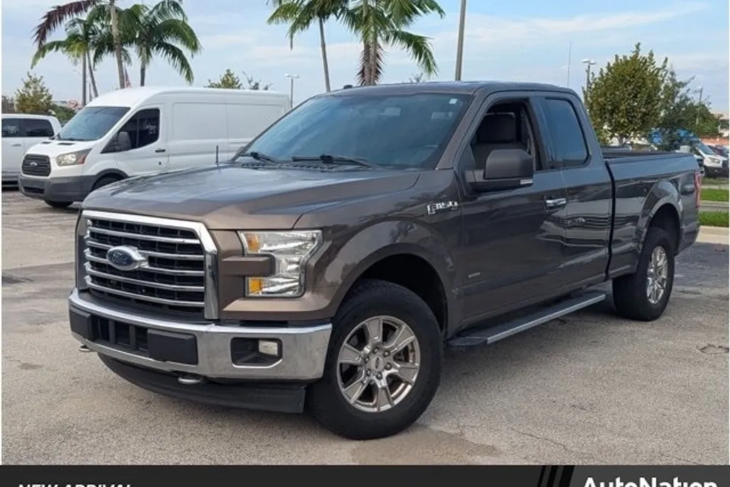 2017 Ford F-150 XLT photo 1