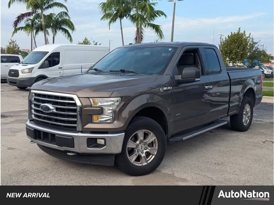 2017 Ford F-150 XLT photo 1