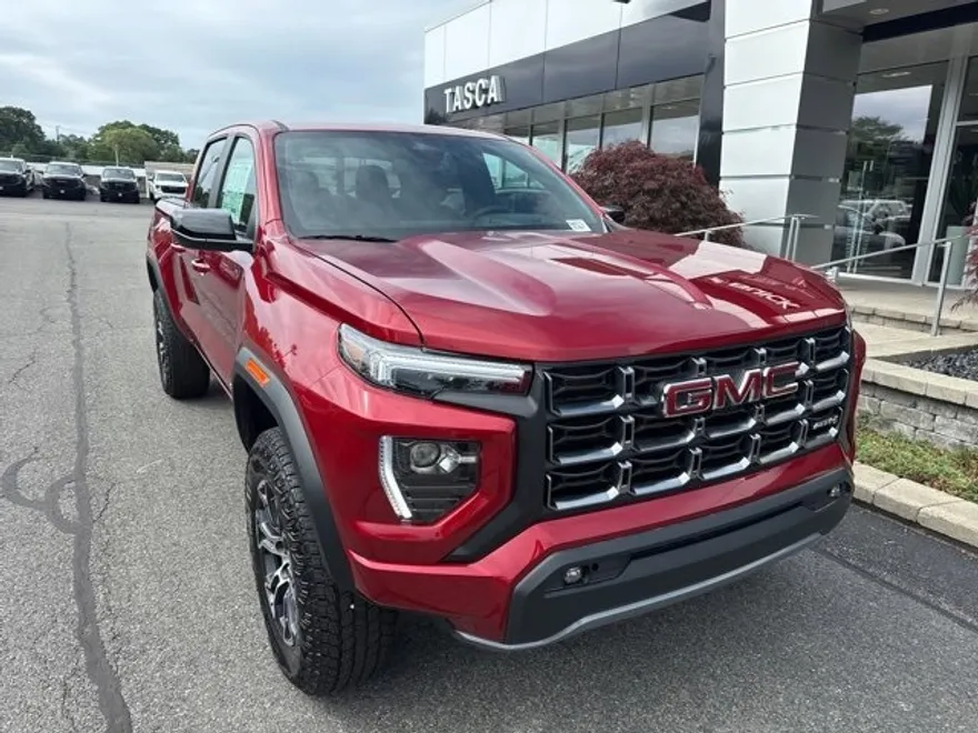 2025 Gmc Canyon AT4 photo 1