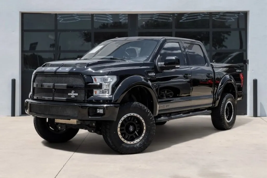 2016 Ford F-150 Lariat photo 1