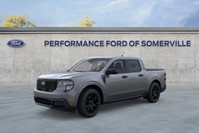 2025 Ford Maverick XLT photo 1