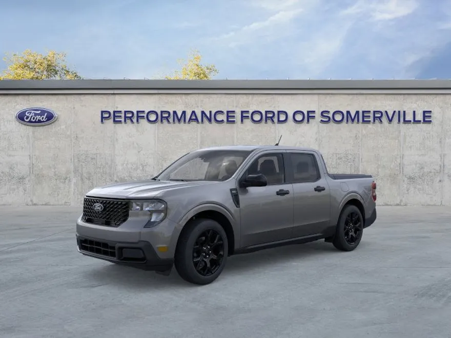 2025 Ford Maverick XLT photo 1