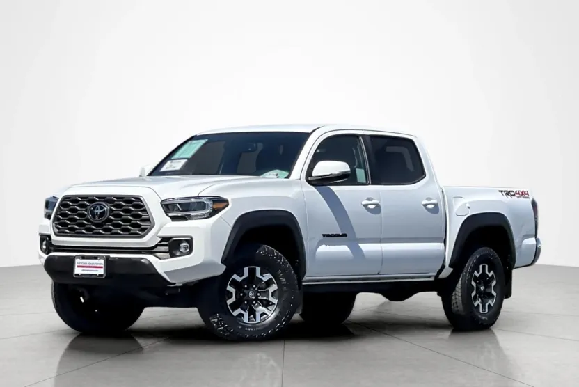 2023 Toyota Tacoma TRD photo 1