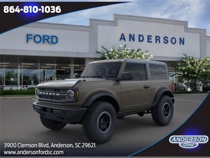2025 Ford Bronco Base photo 1