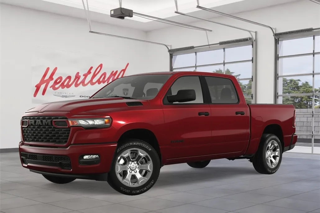 2025 Ram 1500 Tradesman photo 1