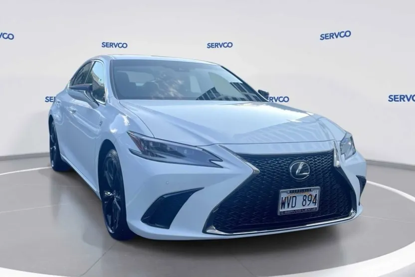 2023 Lexus ES 300h F SPORT Handling photo 1