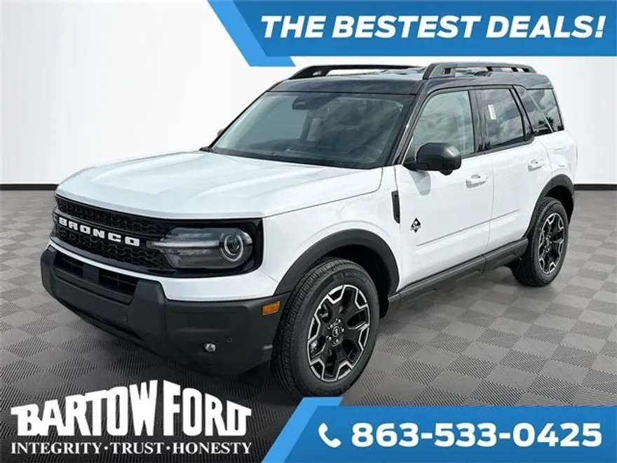 2025 Ford Bronco Outer Banks photo 1