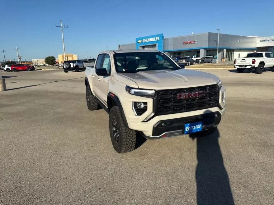 2026 Gmc Canyon AT4X photo 1