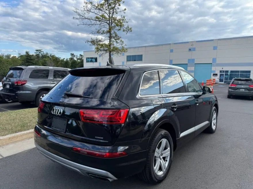 2018 Audi Q7 2.0T Premium Plus photo 1