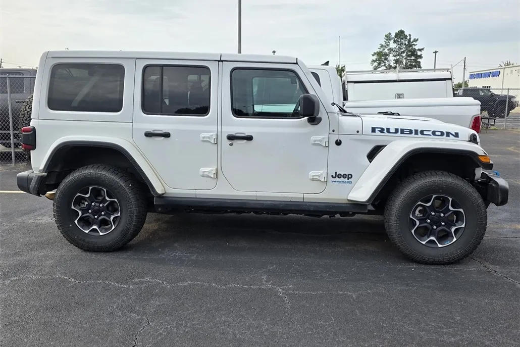 2022 Jeep Wrangler Unlimited Rubicon 4xe photo 1