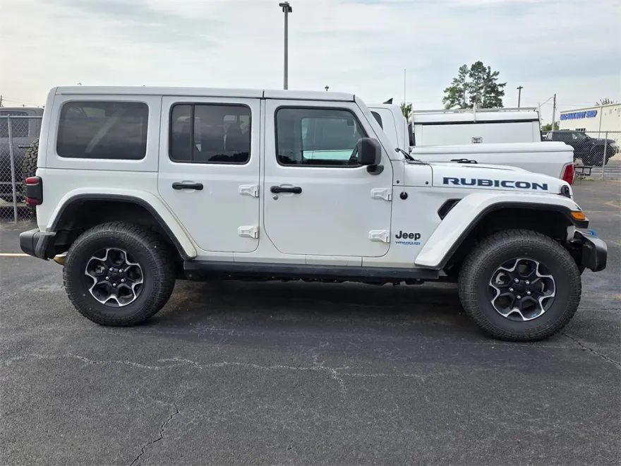 2022 Jeep Wrangler Unlimited Rubicon 4xe photo 1