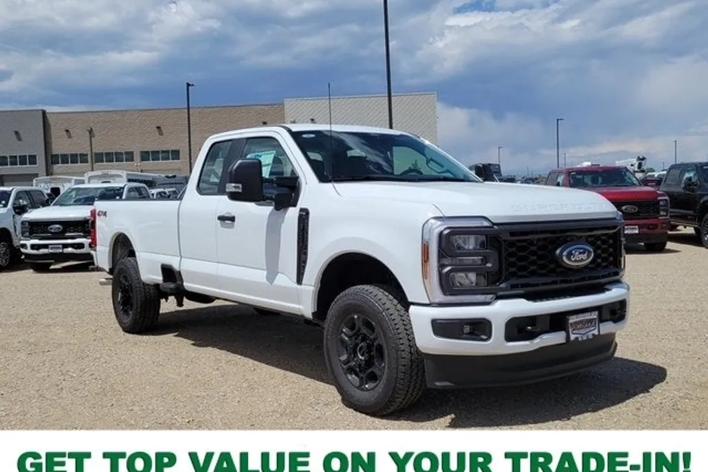 2025 Ford F-350 photo 1