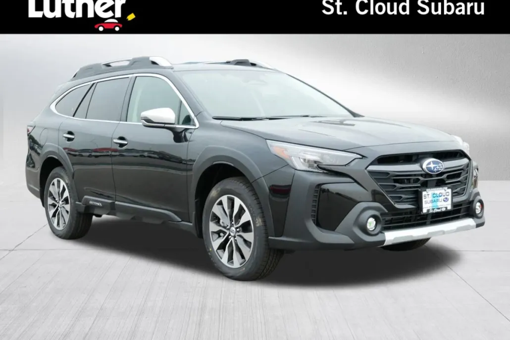 2025 Subaru Outback Touring XT photo 1