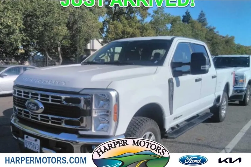 2023 Ford F-250 XLT photo 1