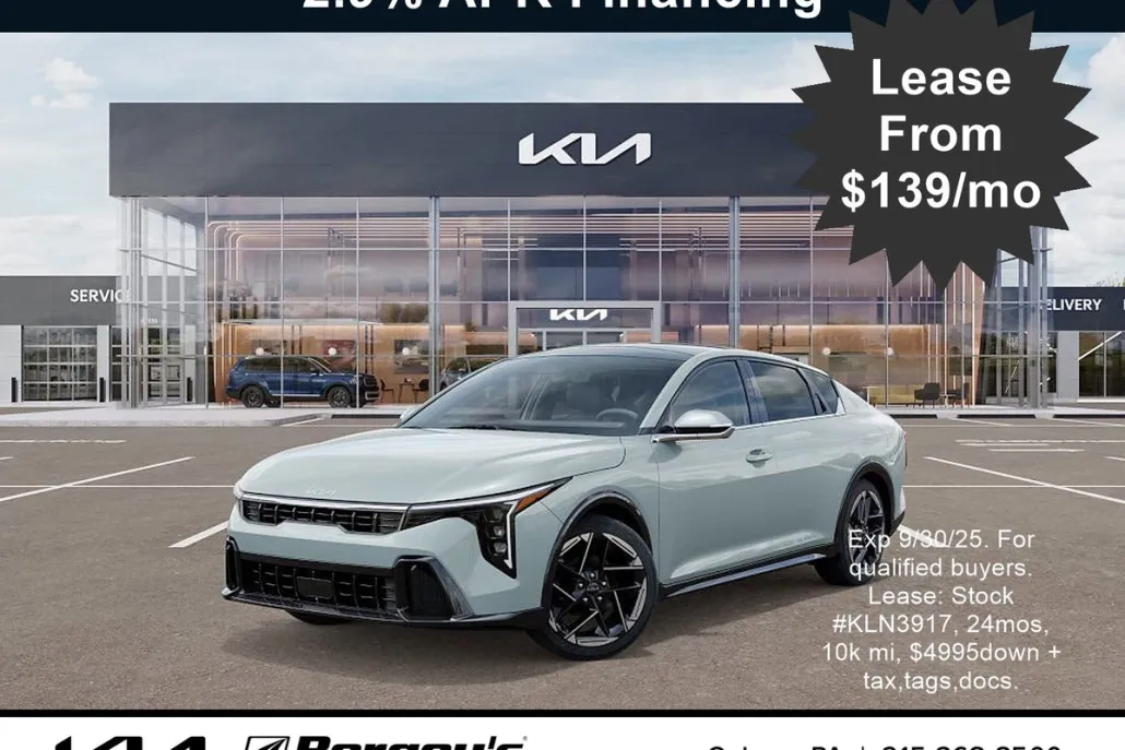 2025 Kia K4 GT-Line photo 1