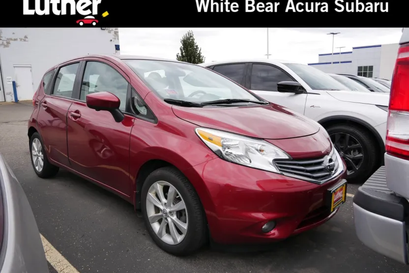 2016 Nissan Versa Note Plus photo 1