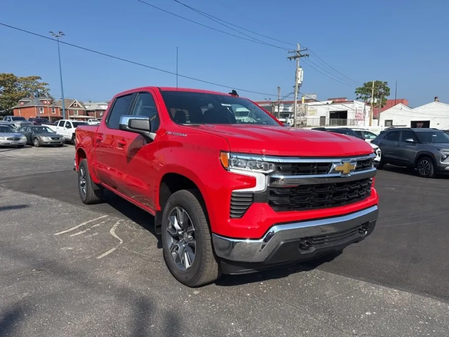 2026 Chevrolet Silverado 1500 LT photo 1