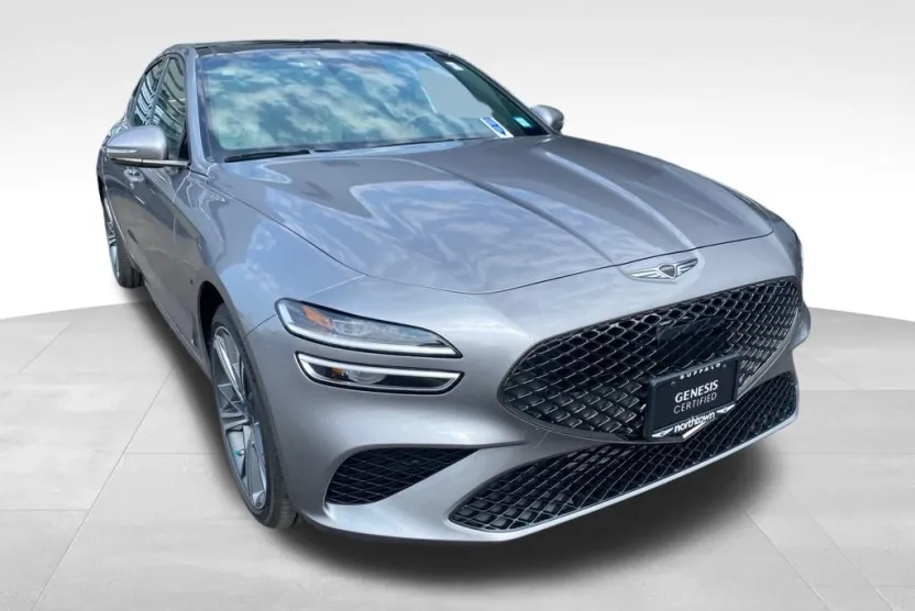 2025 Genesis G70 3.3T Sport Advanced photo 1
