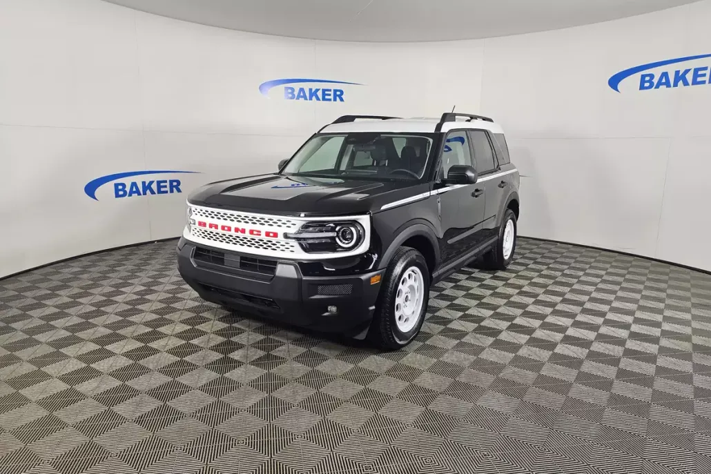 2025 Ford Bronco Sport Heritage photo 1