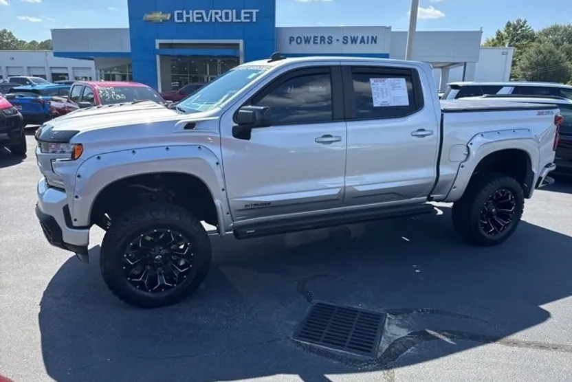 2021 Chevrolet Silverado 1500 RST photo 1