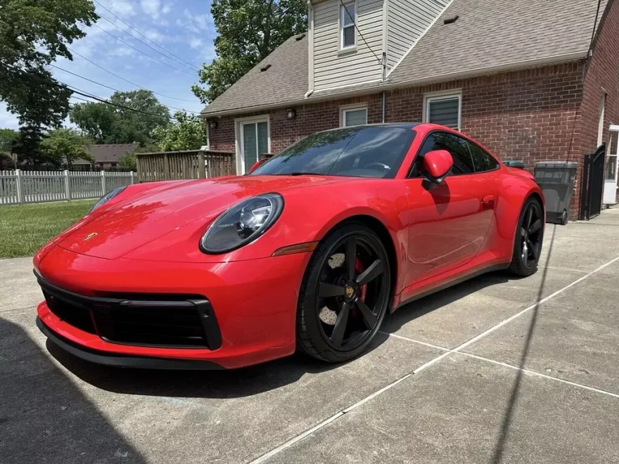 2021 Porsche 911 4S photo 1