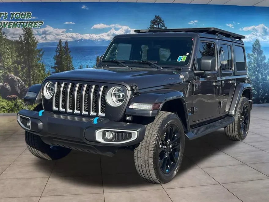 2022 Jeep Wrangler 4xe Unlimited Sahara photo 1
